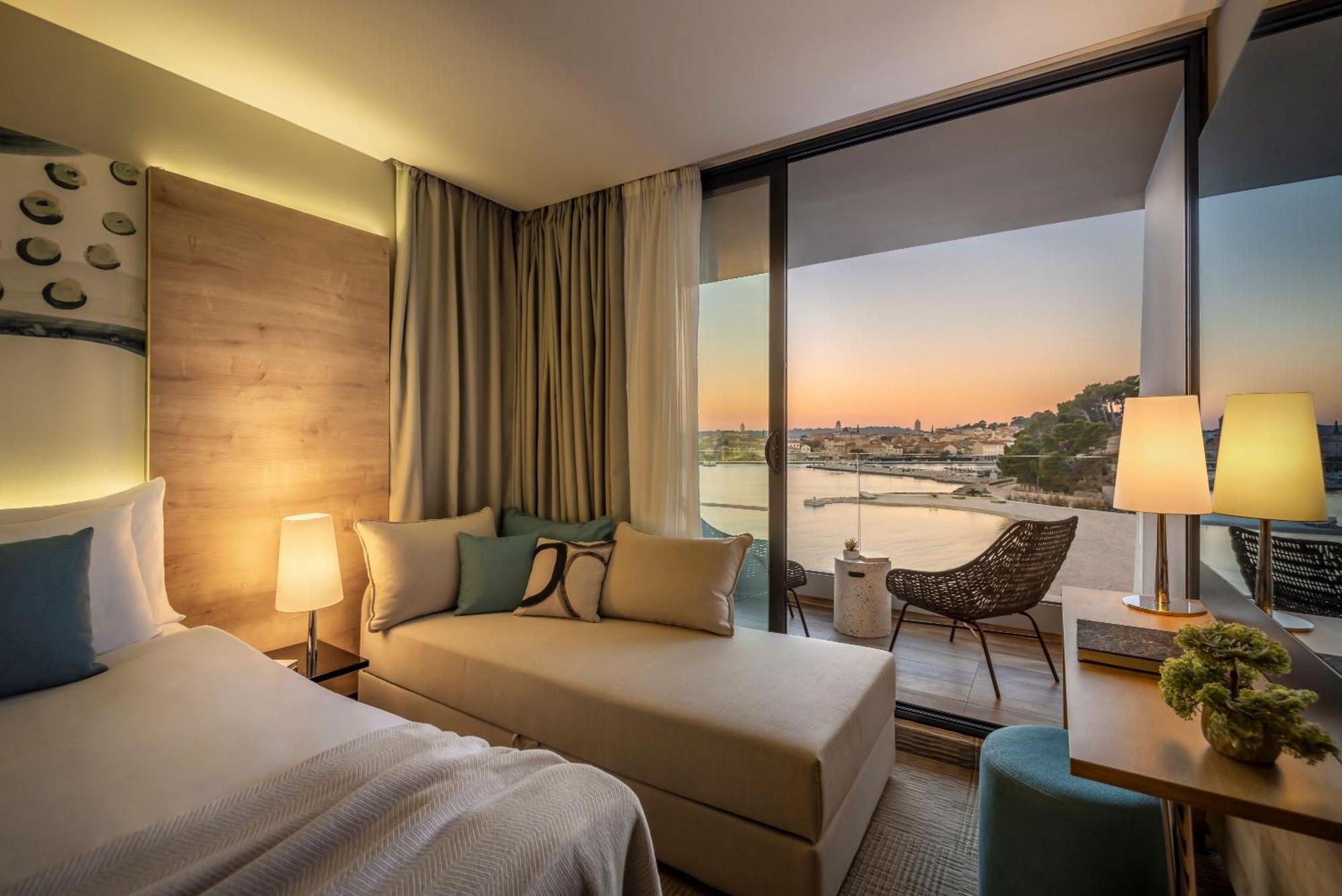 Valamar Padova Hotel Banjol الغرفة الصورة